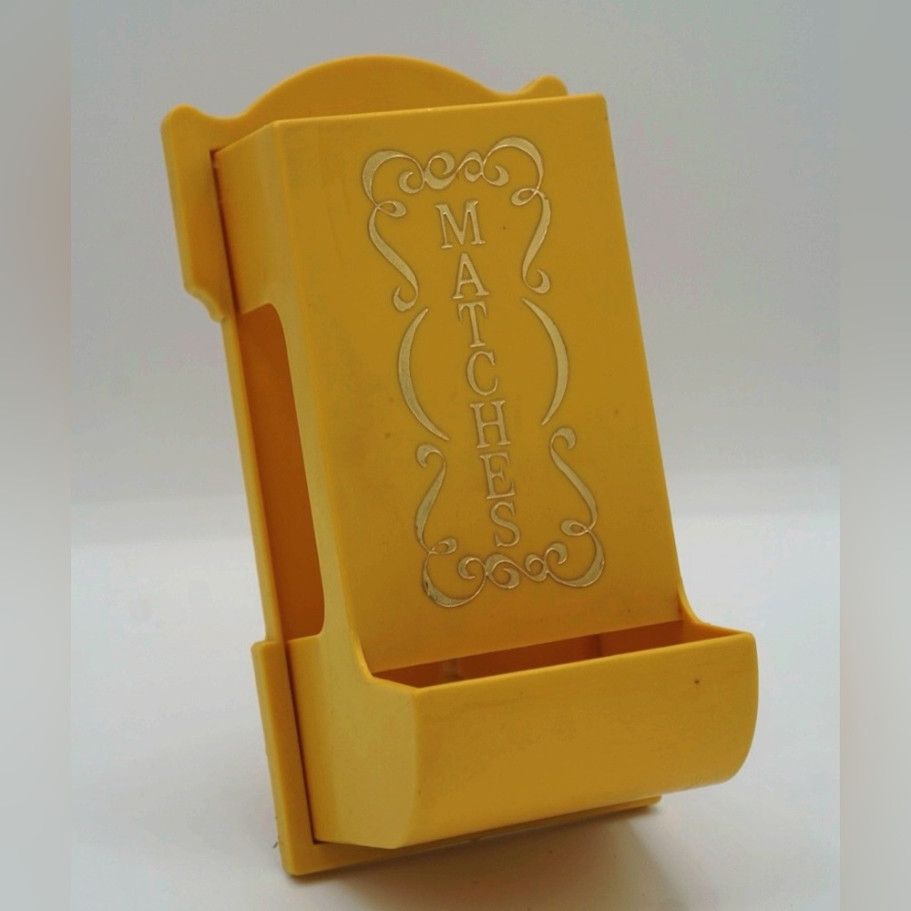 Vintage 1970s Matchbox Holder Fleet Manufacturing Company , Irvine CA